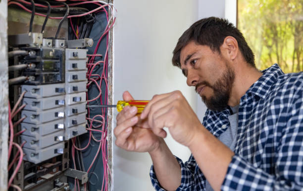 Best Circuit Breaker Repair  in Wolf Creek, UT